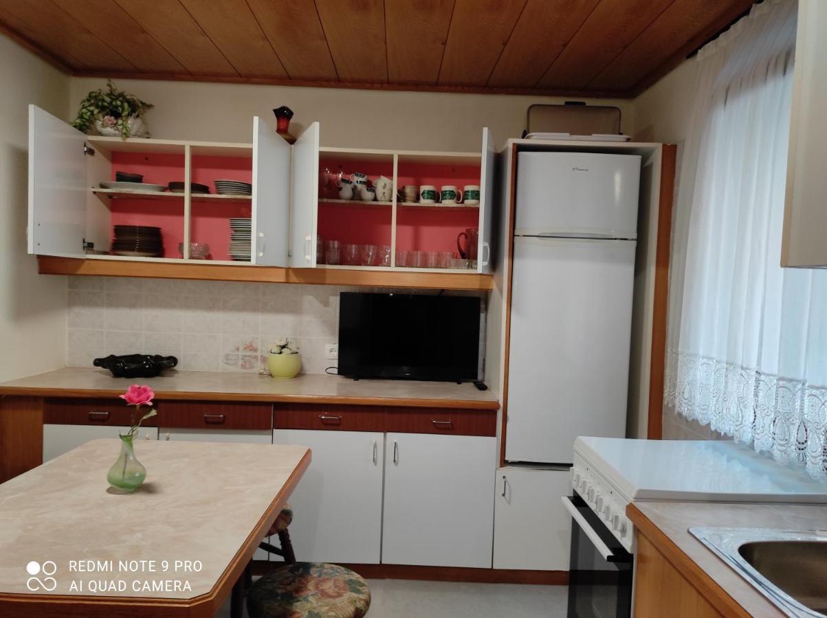 Apartma איזולה מראה חיצוני תמונה